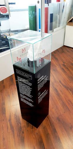 stand drewno szk  o Marmite 2